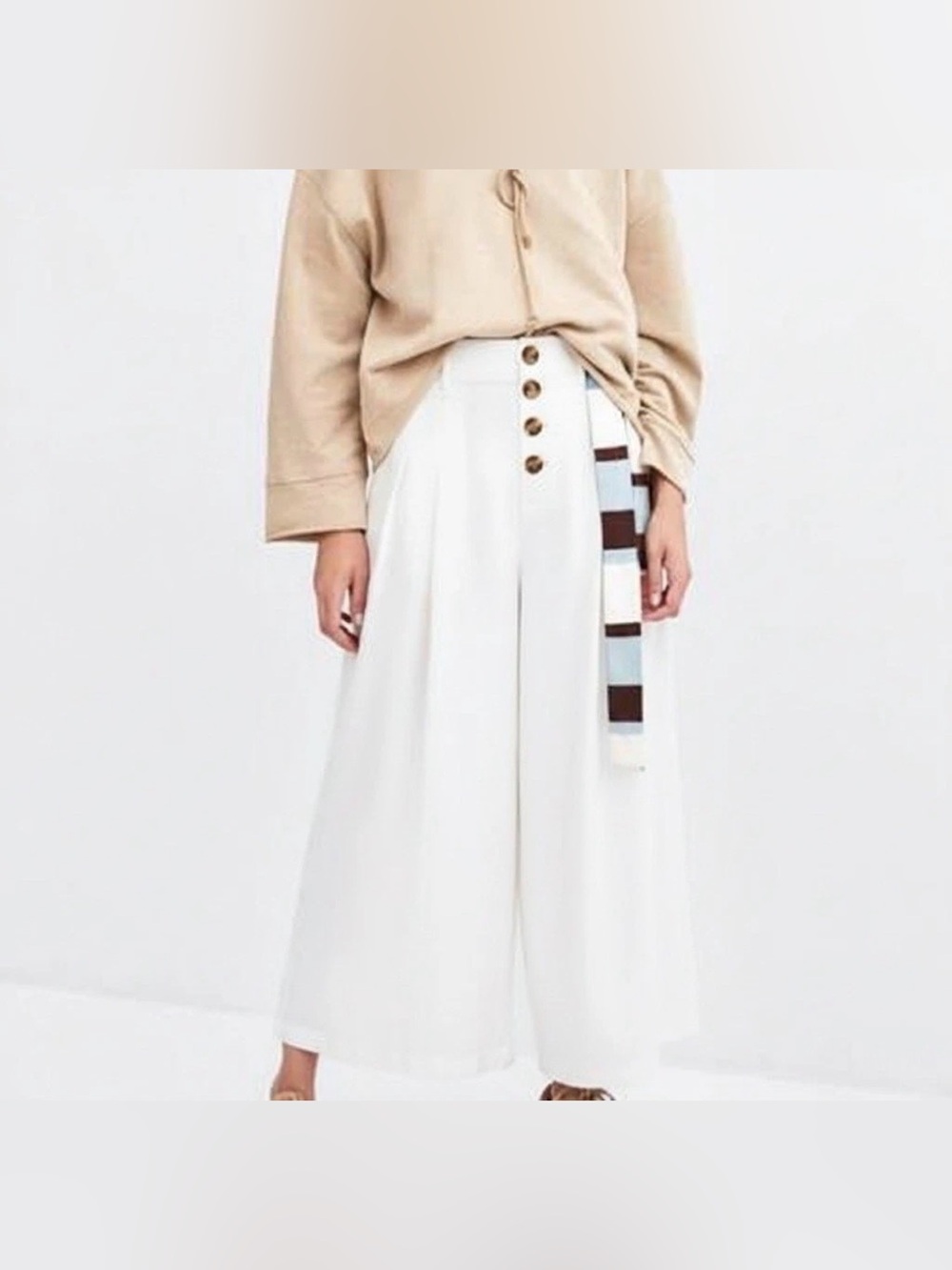 Zara High-Waist White Wide-Leg Pants with Tortoise Button Front